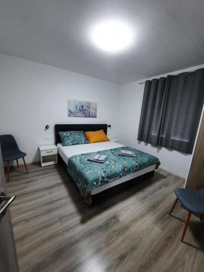 Apartmani Gabrijel Novi Vinodolski Exterior foto