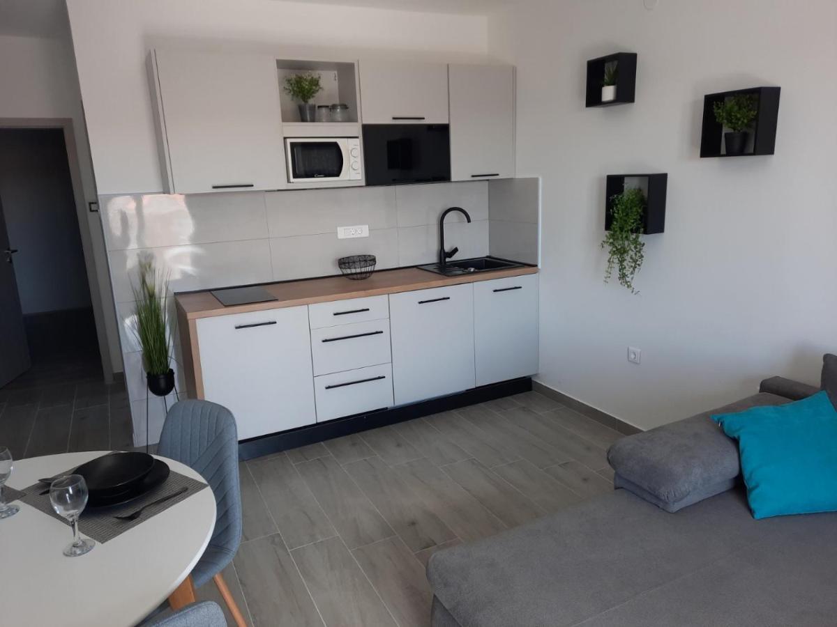 Apartmani Gabrijel Novi Vinodolski Exterior foto