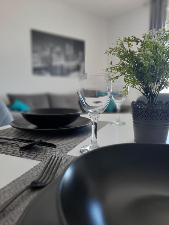 Apartmani Gabrijel Novi Vinodolski Exterior foto